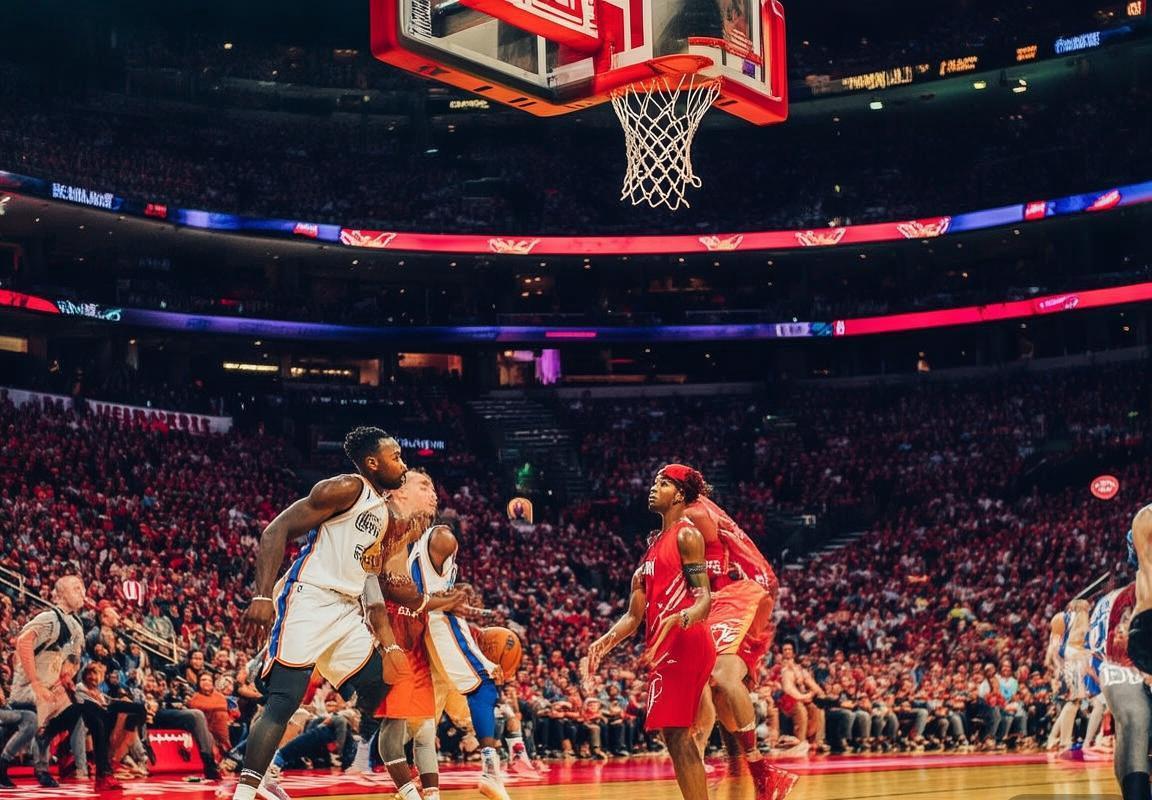 2019NBA季后赛雷霆火箭系列赛：战术对决与巨星对决回顾