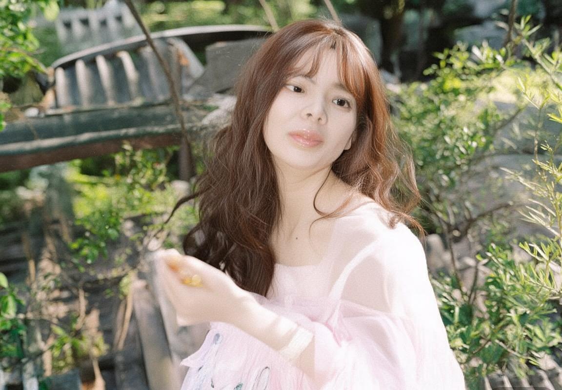 格瓦迪奥尔：年轻后卫崛起之路与足球新趋势